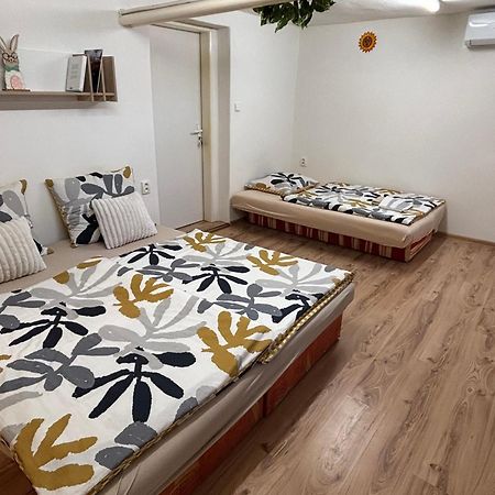 Apartmanovy Dom Grand Штурово Екстер'єр фото