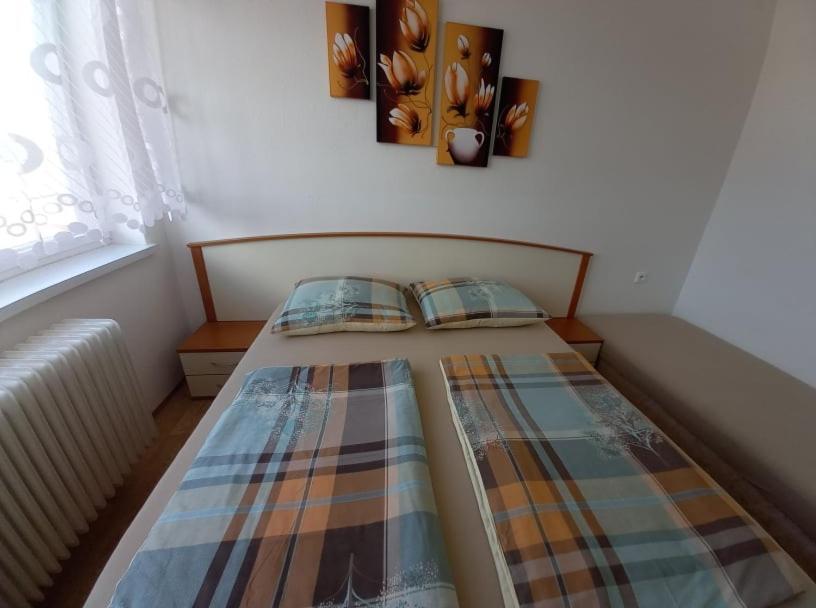 Apartmanovy Dom Grand Штурово Екстер'єр фото
