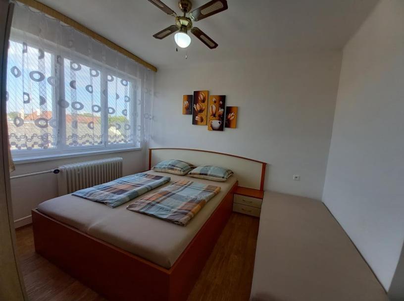 Apartmanovy Dom Grand Штурово Екстер'єр фото