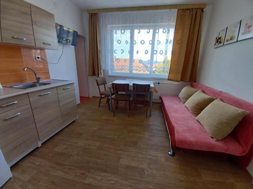 Apartmanovy Dom Grand Штурово Екстер'єр фото
