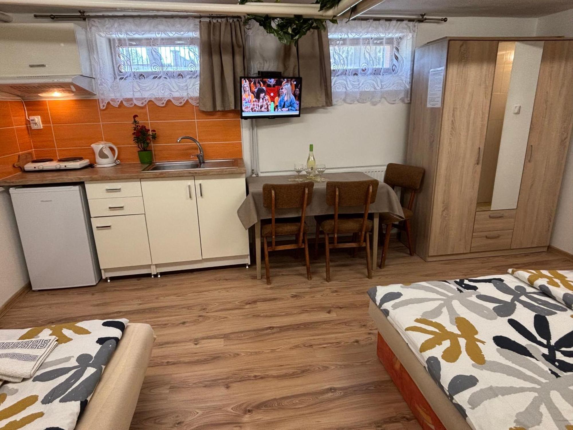 Apartmanovy Dom Grand Штурово Екстер'єр фото