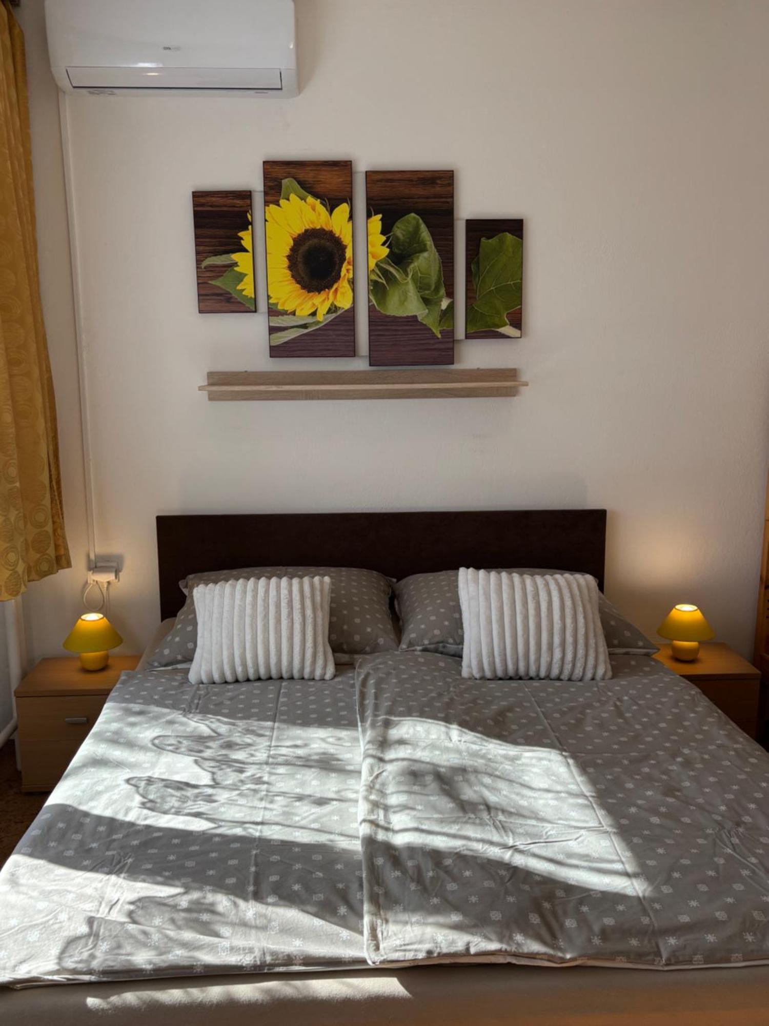 Apartmanovy Dom Grand Штурово Екстер'єр фото