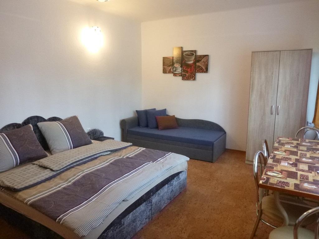 Apartmanovy Dom Grand Штурово Екстер'єр фото