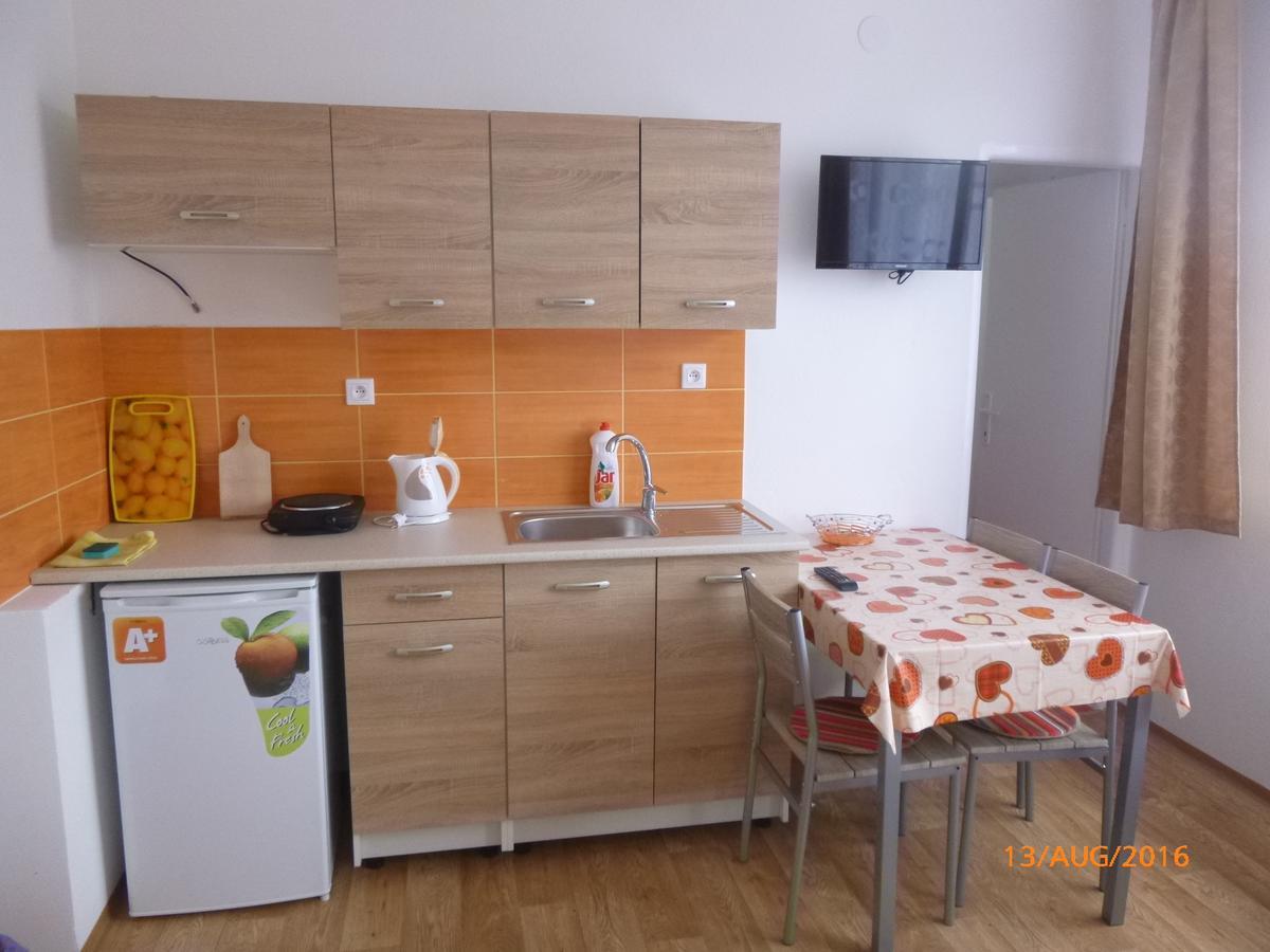 Apartmanovy Dom Grand Штурово Екстер'єр фото