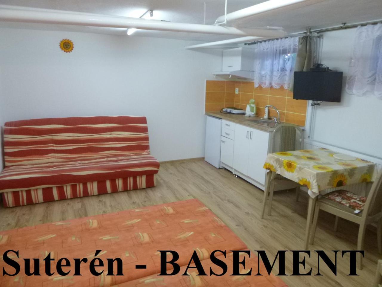 Apartmanovy Dom Grand Штурово Екстер'єр фото